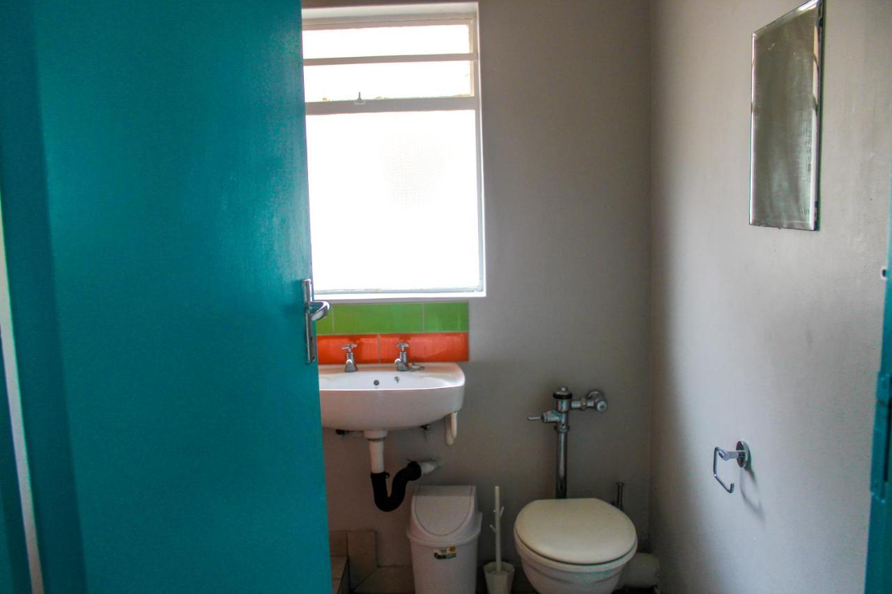 Motown By Mojo Hostel Cape Town Room photo